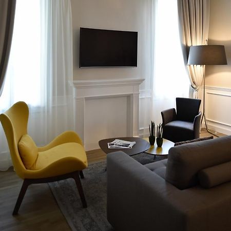Palazzo Bovio - Boutique Apartments Падуя Экстерьер фото